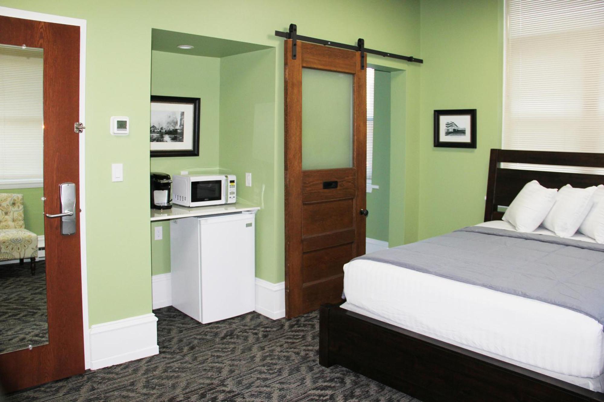 City Hall Grand Hotel Williamsport Szoba fotó
